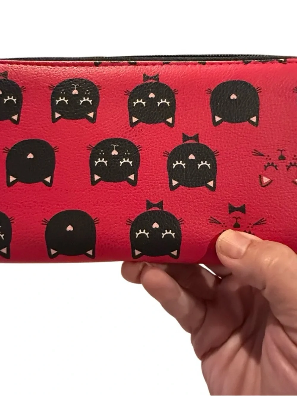 Luv Betsey by Betsey Johnson Kitsch Kitten Cat Wallet